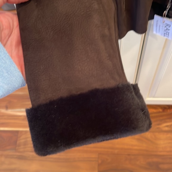 Brand New-Never worn! Rafael Shearling coat - Picture 4 of 5
